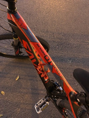 体验【揭秘】SAVA萨瓦碳纤维山地车怎么样，那么贵碳纤维靠谱吗