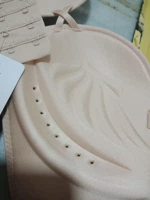 东西收到了，非常满意，穿上也特别舒服 下次还要来哦！已经推荐给身边的朋友了