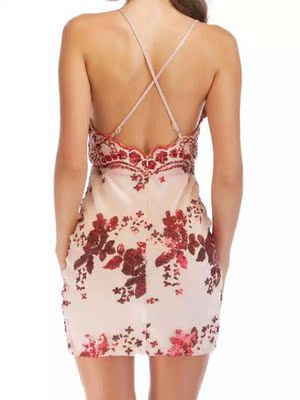 很柔软，很贴身，穿起来很舒服，颜色也鲜艳。