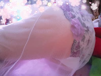 白色很仙很仙，两个颜色都喜欢，各有各的风味，特别喜欢