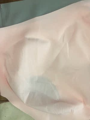 宝贝收到了啦,颜色美美滴,很舒服很柔软,出乎意料的好,主要是不夹屁股蛮厚实的,不错不错。独立包装得美美的,看得出来很用心 宝贝收到了啦,颜色美美滴,很舒服很柔软,出乎意料的好,主要是不夹屁股蛮厚实的,不错不错。独立包装得美美的,看得出来很用心