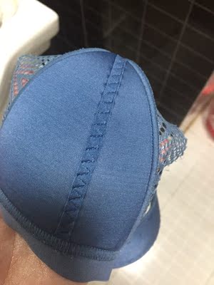 质量真的很好，穿过评价的，也没什么线头，很亲肤