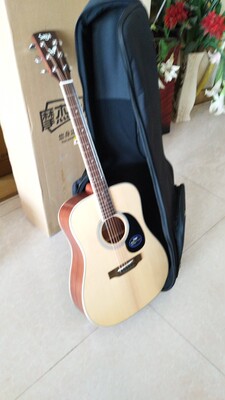 吐槽萨伽SF700吉他怎么样,萨伽吉他好不好呢