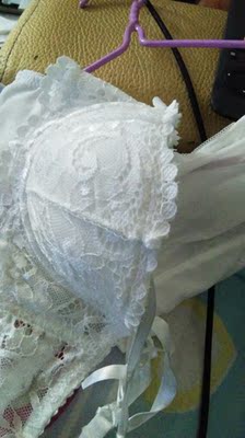 看着很好看,是薄款,但是胸太小了穿着不好看😁 看着很好看,是薄款,但是胸太小了穿着不好看😁