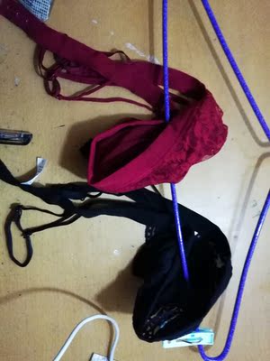 特别舒服 之前买过一件 夏天穿凉快 主要的不勒 是真的舒服  价格也是能接受的