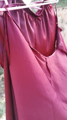 还可以,就是腰围比较大,因为我没有那么胖~ 还可以,就是腰围比较大,因为我没有那么胖~