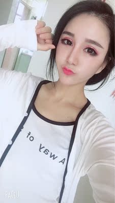 宝贝收到了一段时间一直很忙,现在才穿起来,真的很舒服,非常不错的赞赞赞,跟图片一样好看,我158,81斤刚刚好。 宝贝收到了一段时间一直很忙,现在才穿起来,真的很舒服,非常不错的赞赞赞,跟图片一样好看,我158,81斤刚刚好。