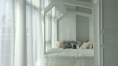 摸着很舒服，本命年的最后一段时间也要穿红色的，可以小内内没有买到，