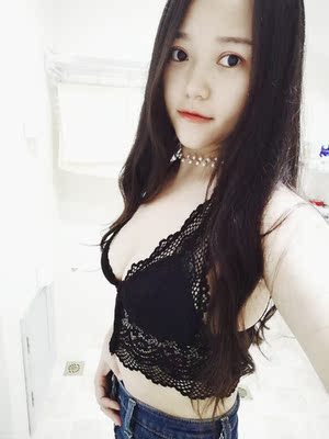 超级有质感的，平常穿习惯带钢圈的了，穿上这个瞬间轻松了好多，感觉背都能挺得更笔直了。