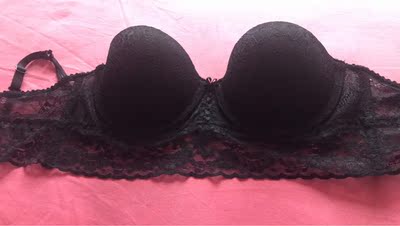 宝贝发货速度快，我是第二次买了，价格也很实惠，穿着也舒服，去掉肩带不下滑，下次光顾。