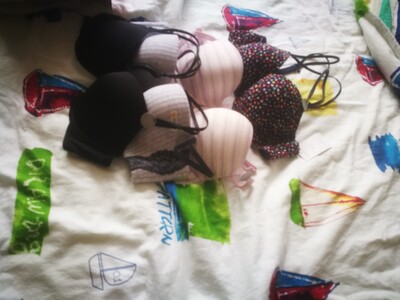 东西挺好的 就是快递有点破 东西挺好的 就是快递有点破