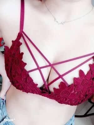 宝贝收到了 质量超级好 穿起来很舒服 包装也很精细 是正品哦 款式很漂亮哟 宝贝收到了 质量超级好 穿起来很舒服 包装也很精细 是正品哦 款式很漂亮哟