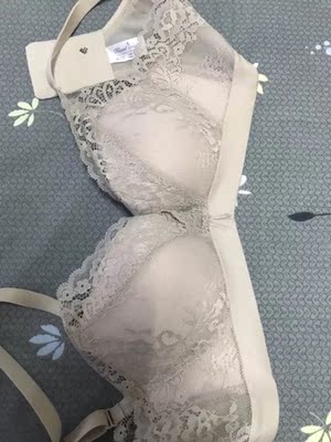 质量非常好，与卖家描述的完全一致，非常满意,真的很喜欢，完全超出期望值，发货速度非常快，包装非常仔细、严实，物流公司服务态度很好，运送速度很快，很满意的一次购物