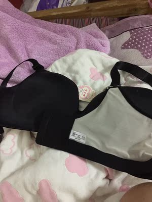 质量可以，买大大的，给孩子喂奶，方便。又便宜