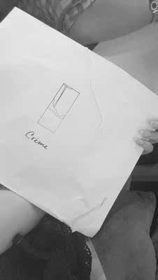 包装 怎么说 没有小盒子  包装不是很精致 东西收到 很好质量很好 没有怪味