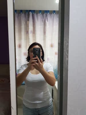 第一次光顾。满意满意。布料好,质地好, 颜色正,价格合理。本人60kg 穿 xl 码合身。给大家参考。会推荐亲在这店买喔。谢谢。 第一次光顾。满意满意。布料好,质地好, 颜色正,价格合理。本人60kg 穿 xl 码合身。给大家参考。会推荐亲在这店买喔。谢谢。