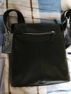 分析法兰穆勒男包怎么样,质量差不差呢，亲身使用经历曝光