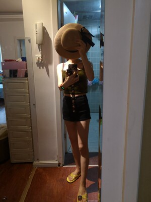 宝贝很好，穿上有型，材质很舒服！