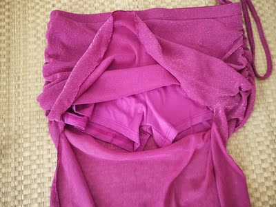 华丽独秀铁粉,这次特意买了十来套做班服,大家都很喜欢,银纱面料闪闪的,很美腻。 华丽独秀铁粉,这次特意买了十来套做班服,大家都很喜欢,银纱面料闪闪的,很美腻。