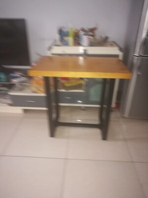 选了好几家,最后感觉这款好,果然没有失望,很好安装,很漂亮,给爱人买了当书桌的,没想到,女儿看到想用了。 选了好几家,最后感觉这款好,果然没有失望,很好安装,很漂亮,给爱人买了当书桌的,没想到,女儿看到想用了。