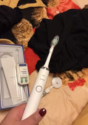 【揭秘】实话实说：上朵情侣电动牙刷怎么样，好用吗？颜值高吗？