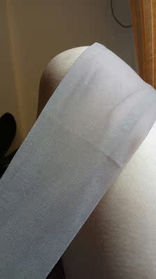 滑滑的,很舒适,前后裆部都加宽了,不勒 滑滑的,很舒适,前后裆部都加宽了,不勒