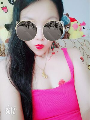 衣服质量很好，穿在身上很舒服，非常完美，值得推荐，还会继续关注!