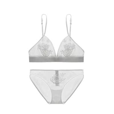 还不错，第一次买这种性感内衣，很软，很舒适，特别适合我们这种胸小的，穿着也不勒