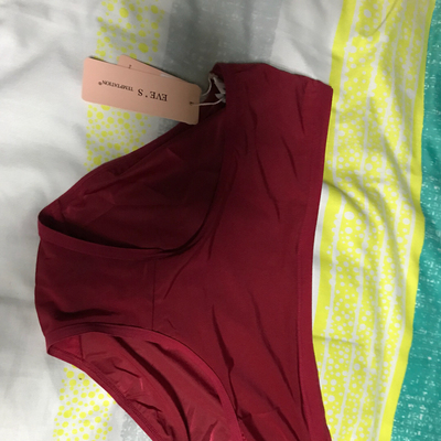 挺好的，面料柔软舒适，太强大了，价格稍微有点小贵而已，也是第二次购买了，好评