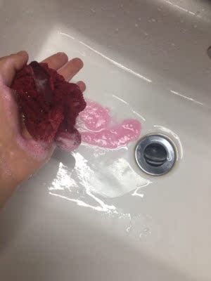 严重掉色 严重掉色