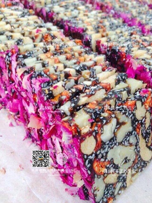 用来做雪花酥的,其他奶粉太甜了,一直喜欢这个奶粉的口感, 用来做雪花酥的,其他奶粉太甜了,一直喜欢这个奶粉的口感,