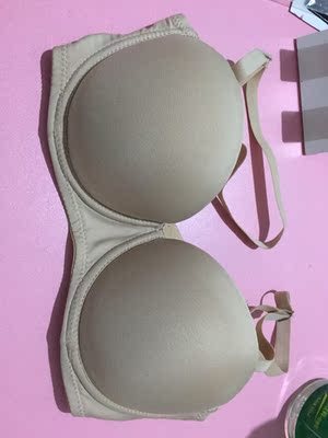 个人觉得这款内衣穿着舒适，你蕾丝花边好看。肉色的内衣也非常好，搭配夏天的T恤，半杯行等内衣，穿着不会空杯现象。个人觉得这款内衣穿着舒适，你蕾丝花边好看。肉色的内衣也非常好，搭配夏天的T恤，半杯行等内衣，穿着不会空杯现象。个人觉得这款内衣穿着舒适，你蕾丝花边好看。肉色的内衣也非常好，搭配夏天的T恤，半杯行等内衣，穿着不会空杯现象。个人觉得这款内衣穿着舒适，你蕾丝花边好看。肉色的内衣也非常好，搭配夏天的T恤，半杯行等内衣，穿着不会空杯现象。