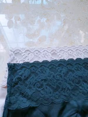 真的是物美价廉,这样的价格能买到这样的宝贝真的是很划算，我下次还会继续来买，店里还有好多其他款式。下次买哈!内裤弹力好，穿起来真的很舒服~关键底档还是双层的，贴身的内裤还是要穿质量好点的，这样更能保护到我们自己，这个设计很贴心。买来以后用盐浸泡五分钟！杀菌的，也可以看看是否有掉色现象！质量真的好！会介绍给朋友的