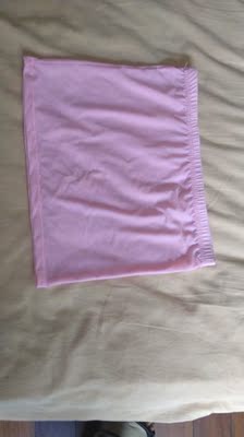 裙子不错的，比较性感妩媚。