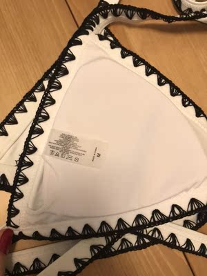 满好看，质量也不错。裤子有点小，但是L号肯定太大了。