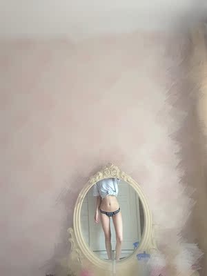 这次发货时间长的一匹……最喜欢的样子也就是这条和他家上新的。质量呢比起第一次买的时候好一些。毕竟这个价位有点赶上维秘活动的时候。送的这个我当时还不知道是什么鬼,绑腿的?增加情趣?哈哈哈问了客服才知道给脖子上整得,直男看了估计会觉得的像狗带。希望你家的质量会越做越好~~ 这次发货时间长的一匹……最喜欢的样子也就是这条和他家上新的。质量呢比起第一次买的时候好一些。毕竟这个价位有点赶上维秘活动的时候。送的这个我当时还不知道是什么鬼,绑腿的?增加情趣?哈哈哈问了客服才知道给脖子上整得,直男看了估计会觉得的像狗带。希望你家的质量会越做越好~~