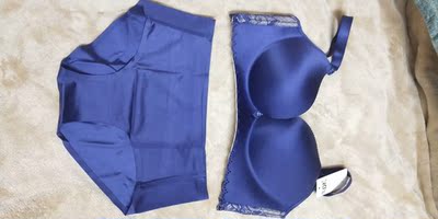 质感很好，材质亲肤，聚拢性好，