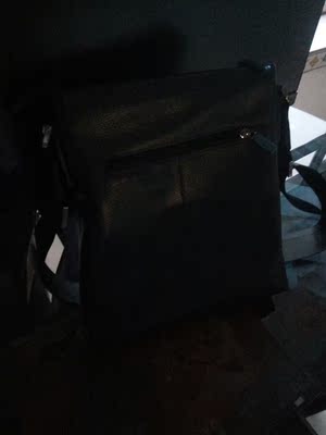 点评KHARONO男包怎么样,质量假不假呢，亲身使用三个月感受揭秘