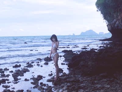 超级好看,适合凹造型。163 40 S码有点大,但是不影响它的美 超级好看,适合凹造型。163 40 S码有点大,但是不影响它的美