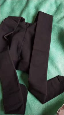 打底裤已拿到,质量很好,非常好,是我想要的那个,和图上一样的,我很满意 打底裤已拿到,质量很好,非常好,是我想要的那个,和图上一样的,我很满意