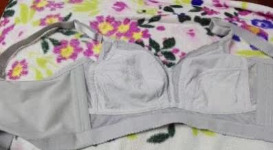 内衣收到了，尺寸刚好合适，薄但也不露点，料子柔软，没有色差。店家服务周到，满意