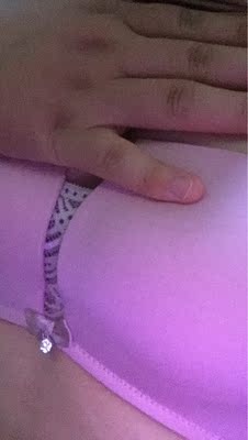 这款内衣穿着服帖.不勒人.很舒服.款式我也很喜欢.