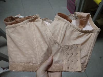 罩杯很合适，舒适度也可以，中间因为下胸围小一点我还调换了一次，客服解决问题很准确，物流也很快，非常满意