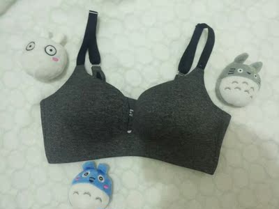 这款内衣真的是超级喜欢。首先不说她家的质量真的是超级好，其次是特别聚拢绝对是小胸女的福音。最主要是价格实惠，哈哈，真的是买到转到啦