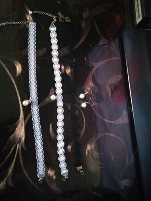 物流很给力，包装很精美，还有送了耳环一对。虽然不是很贵，但是店家的态度很赞很赞，下次再来