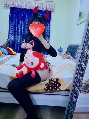 很爆炸的套装，很喜欢呢，做一只邪恶的小魔鬼