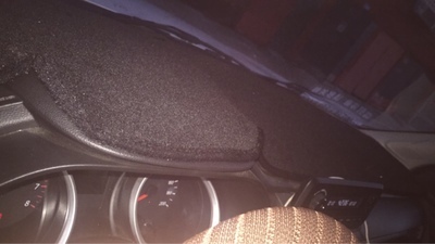 还送了内衣一家 触感柔软细腻 夏天喜欢薄的 设计很创意 外面藏蓝里面有小心思的图案 很特别很喜欢 穿起来凉快舒适 