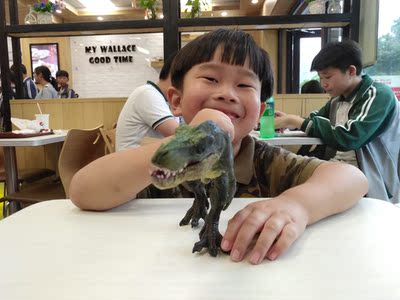 【回购】浪迹淘宝数载, 但觉世风日下,深知各店之猫腻甚多,不乏其闻。然~此店之宝物与众皆不同,如出淤泥之清莲。使吾为之动容,心驰神往。乃至茶不能思饭不能食,寝则不安,辗转反侧无法忘怀。于是乎振臂一挥呼朋唤友,凑足银两,倾吾之所能,收入囊中。掌柜热心与小二殷亲让人顿感怜涕。收货之时,顿时金光四射,屋内升起七彩祥云,绕梁三旬而不散,十里八乡扶老携幼络绎观瞻,处处都是祥和之气。吾惊讶之 余便是欣喜若狂,呜呼哀哉!此宝乃是天上物,人间又得几回求!遂素斋三日沐浴更衣, 焚香祷告后与家人共赏此宝。妻则赞叹不已,不仅赞叹此宝物款型及做工,高性价之卓然!且赞吾独具慧眼与时尚比肩,更予酥袖红唇相赠。 店主果然句句实言,毫无夸大欺瞒之嫌。此属淘商家之典范,货真价实童叟无欺忠义行商百年传承。吾不敢独享此宝,唯恐天谴人怨。便有感而发,斟酌推敲.字字肺腑.句句真实。嗟!望淘宝江湖所需此宝之英雄志士无需货比他家,谨记唯此宝为首选尔 !! 【回购】浪迹淘宝数载, 但觉世风日下,深知各店之猫腻甚多,不乏其闻。然~此店之宝物与众皆不同,如出淤泥之清莲。使吾为之动容,心驰神往。乃至茶不能思饭不能食,寝则不安,辗转反侧无法忘怀。于是乎振臂一挥呼朋唤友,凑足银两,倾吾之所能,收入囊中。掌柜热心与小二殷亲让人顿感怜涕。收货之时,顿时金光四射,屋内升起七彩祥云,绕梁三旬而不散,十里八乡扶老携幼络绎观瞻,处处都是祥和之气。吾惊讶之 余便是欣喜若狂,呜呼哀哉!此宝乃是天上物,人间又得几回求!遂素斋三日沐浴更衣, 焚香祷告后与家人共赏此宝。妻则赞叹不已,不仅赞叹此宝物款型及做工,高性价之卓然!且赞吾独具慧眼与时尚比肩,更予酥袖红唇相赠。 店主果然句句实言,毫无夸大欺瞒之嫌。此属淘商家之典范,货真价实童叟无欺忠义行商百年传承。吾不敢独享此宝,唯恐天谴人怨。便有感而发,斟酌推敲.字字肺腑.句句真实。嗟!望淘宝江湖所需此宝之英雄志士无需货比他家,谨记唯此宝为首选尔 !!