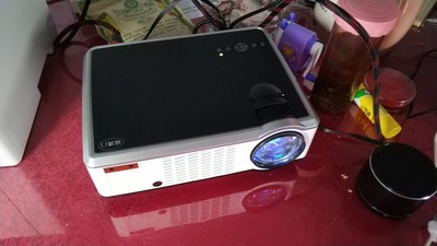 目前看来福满门投影仪怎么样,质量假不假呢,亲身使用三个月感受揭秘