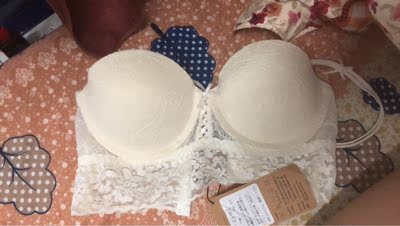 质量很好，适合小胸的穿，物美价廉，以后就认准他家了